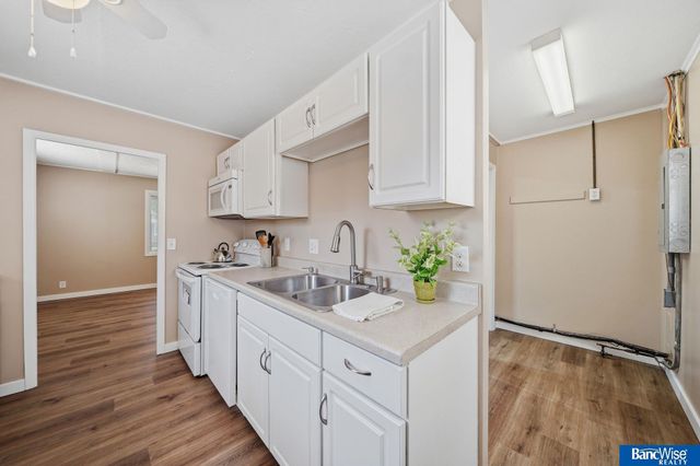 3976 Dunn Avenue, Lincoln, NE 68502