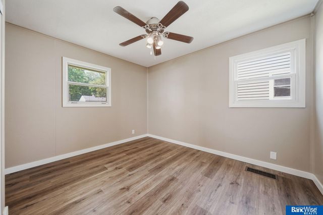 3976 Dunn Avenue, Lincoln, NE 68502