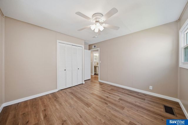 3976 Dunn Avenue, Lincoln, NE 68502