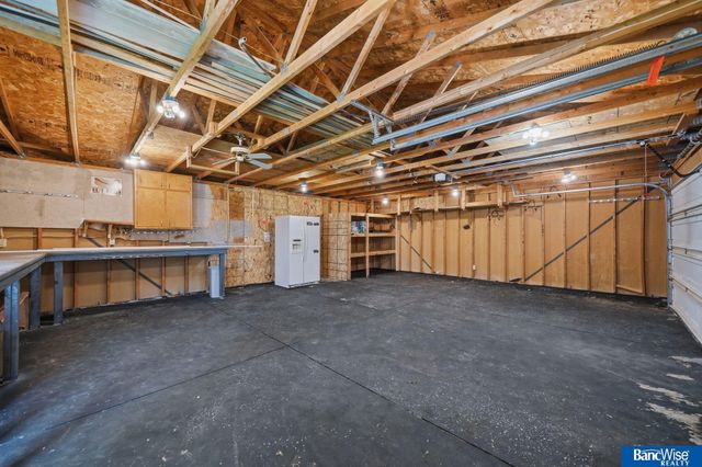 3976 Dunn Avenue, Lincoln, NE 68502