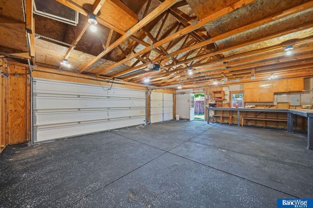 3976 Dunn Avenue, Lincoln, NE 68502