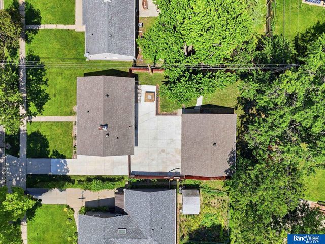 3976 Dunn Avenue, Lincoln, NE 68502