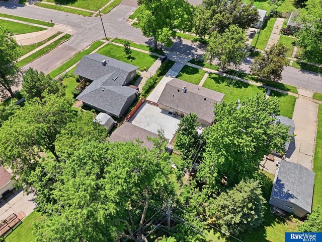 3976 Dunn Avenue, Lincoln, NE 68502