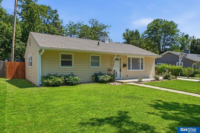 3976 Dunn Avenue, Lincoln, NE 68502