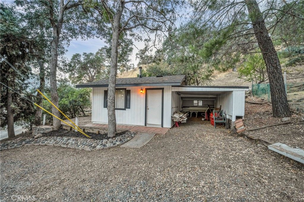 Image 25 of property listing at 9859 Crestview Drive, Clearlake, CA 95422