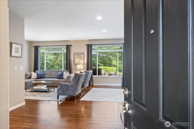 469 243rd Place SE, Sammamish, WA 98074