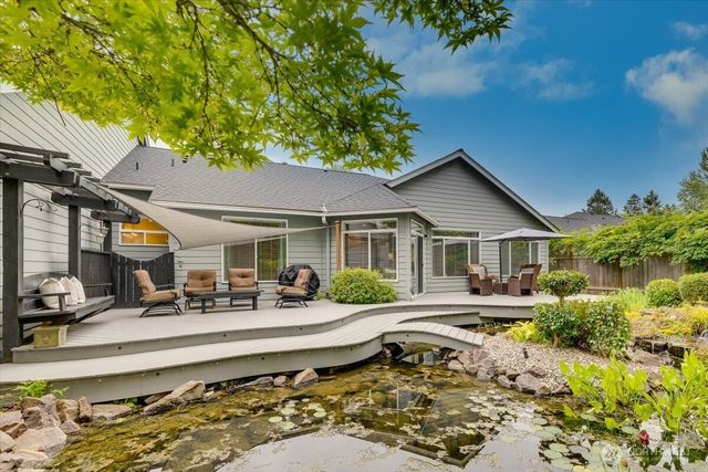 469 243rd Place SE, Sammamish, WA 98074