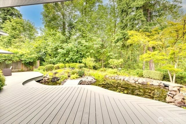 469 243rd Place SE, Sammamish, WA 98074