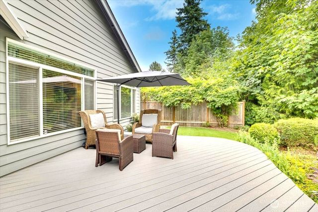 469 243rd Place SE, Sammamish, WA 98074