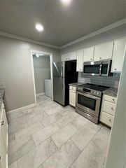 20309 Sunny Shores Drive B, Humble, TX 77346