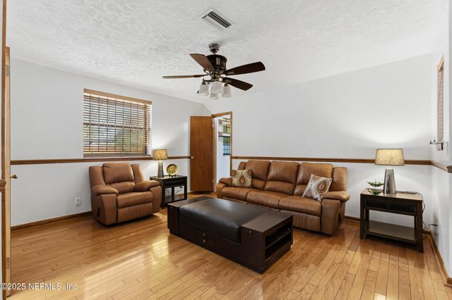 5741 LAKE LUCINA Drive N, Jacksonville, FL 32211