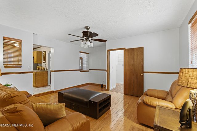 5741 LAKE LUCINA Drive N, Jacksonville, FL 32211