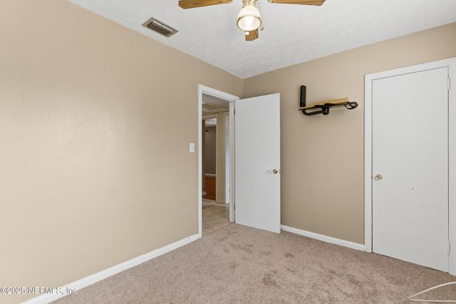 5741 LAKE LUCINA Drive N, Jacksonville, FL 32211