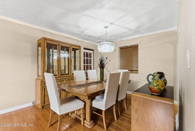 5741 LAKE LUCINA Drive N, Jacksonville, FL 32211