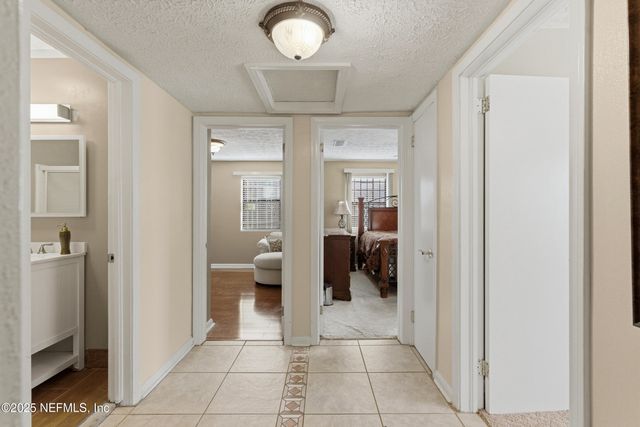 5741 LAKE LUCINA Drive N, Jacksonville, FL 32211