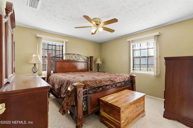 5741 LAKE LUCINA Drive N, Jacksonville, FL 32211