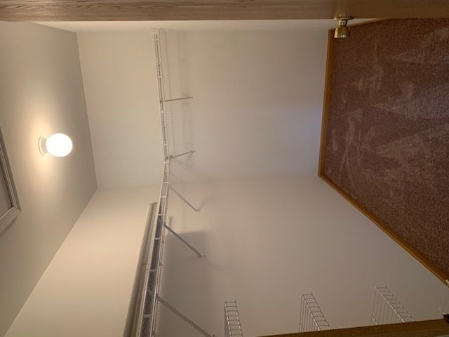 2327 Silverstone Drive 2327, Carpentersville, IL 60110