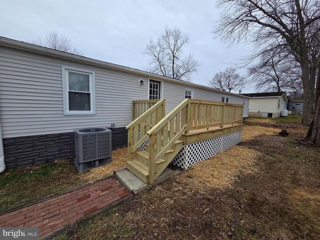 450 FORD HOOK RD, Doylestown, PA 18901