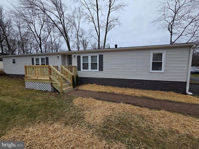 450 FORD HOOK RD, Doylestown, PA 18901