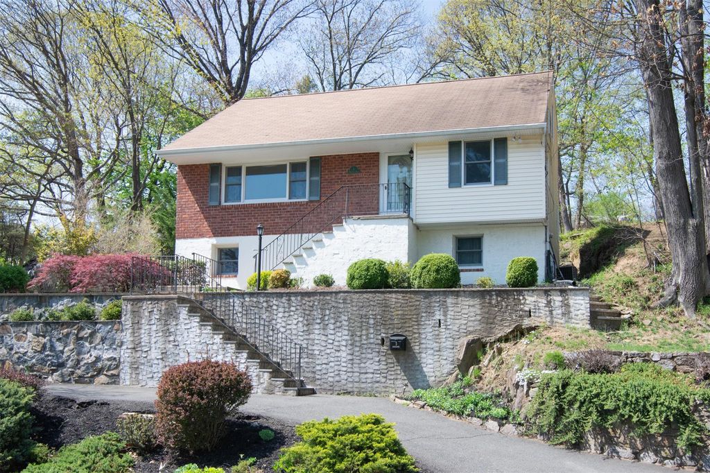 5 Marianna Drive, Hastings-on-hudson, NY 10706
