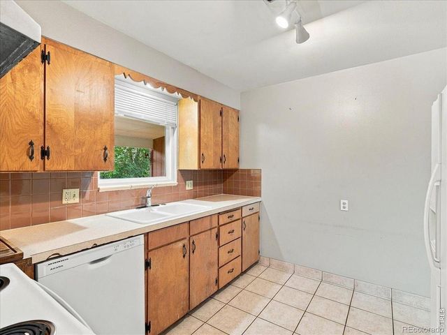 1053 Montview Road, Fort Collins, CO 80521
