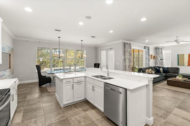 558 ORANGE COSMOS BOULEVARD, Davenport, FL 33837