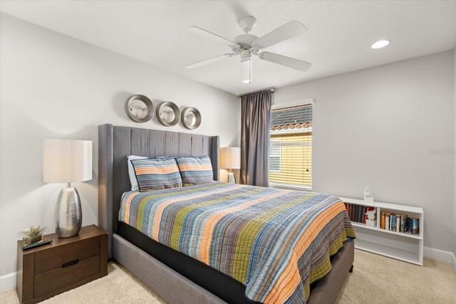 558 ORANGE COSMOS BOULEVARD, Davenport, FL 33837