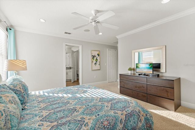 558 ORANGE COSMOS BOULEVARD, Davenport, FL 33837