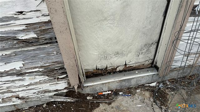 715 W Avenue B, Copperas Cove, TX 76522