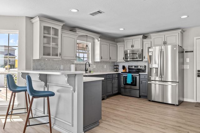 920 Copacabana Drive, Crystal Beach, TX 77650