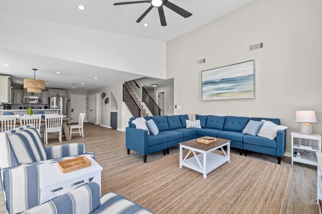 920 Copacabana Drive, Crystal Beach, TX 77650