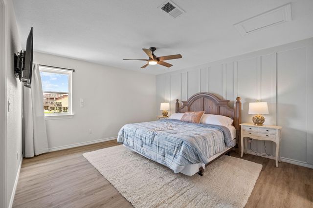 920 Copacabana Drive, Crystal Beach, TX 77650