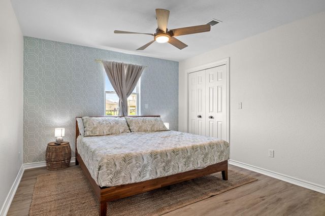 920 Copacabana Drive, Crystal Beach, TX 77650