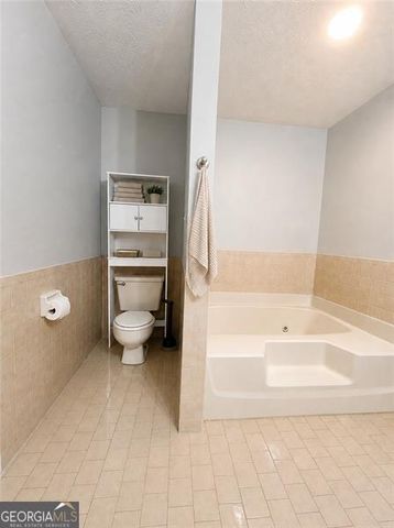 40 Flint Hill Drive, Oxford, GA 30054