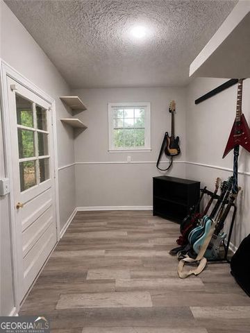 40 Flint Hill Drive, Oxford, GA 30054