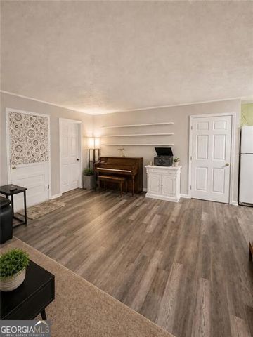 40 Flint Hill Drive, Oxford, GA 30054