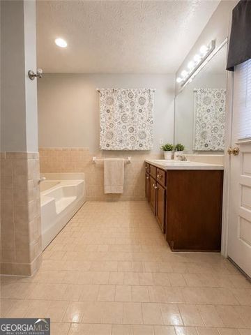 40 Flint Hill Drive, Oxford, GA 30054