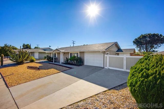 26647 Oakmont Drive, Menifee, CA 92586
