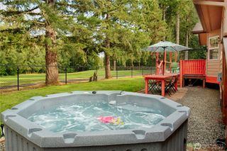 351 N Fairway Drive W, Hoodsport, WA 98548
