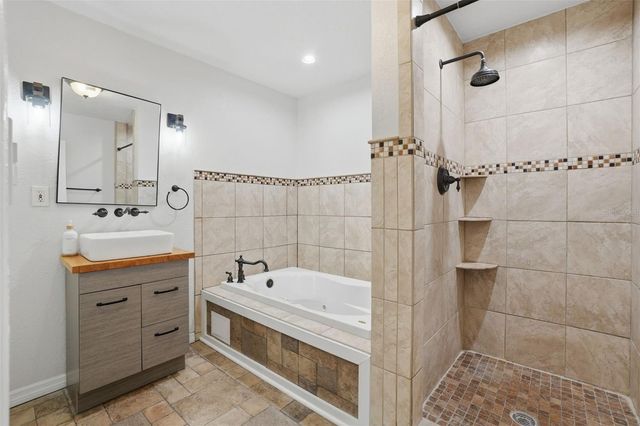 1605 FLORINDA DRIVE, Orlando, FL 32804