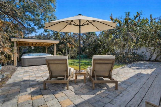 1605 FLORINDA DRIVE, Orlando, FL 32804