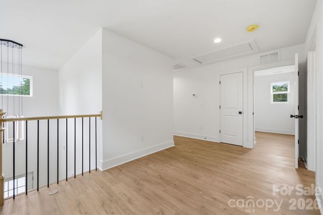 1735 Byrum Street, Charlotte, NC 28216