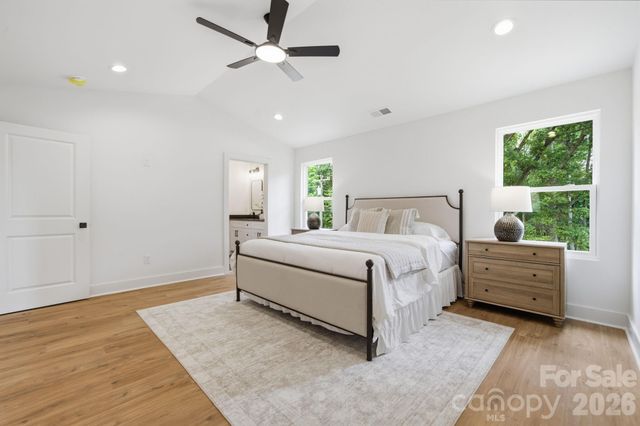 1735 Byrum Street, Charlotte, NC 28216