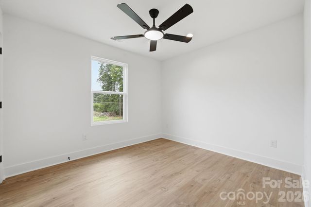 1735 Byrum Street, Charlotte, NC 28216