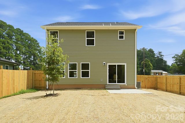 1735 Byrum Street, Charlotte, NC 28216