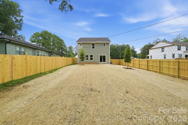 1735 Byrum Street, Charlotte, NC 28216