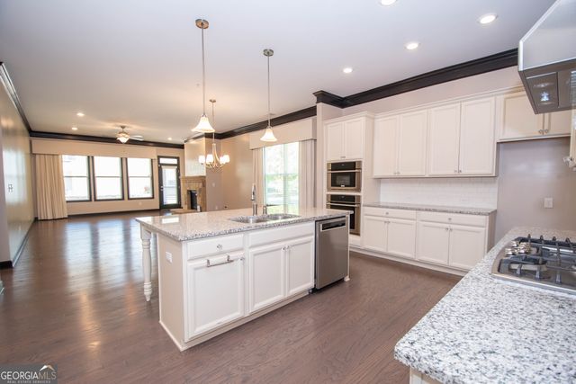 185 Treeside Terrace, Fayetteville, GA 30214