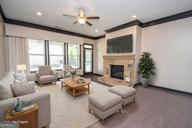 185 Treeside Terrace, Fayetteville, GA 30214