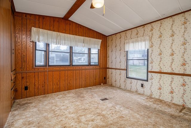 556 Central Street 39, Leominster, MA 01453