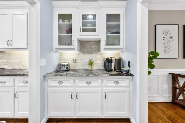 18 Wrenwood Court, Greer, SC 29651